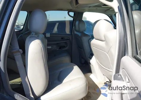 2004 Chevrolet Tahoe Lt z USA, uszkodzony, nr VIN 1GNEC13T44R304711